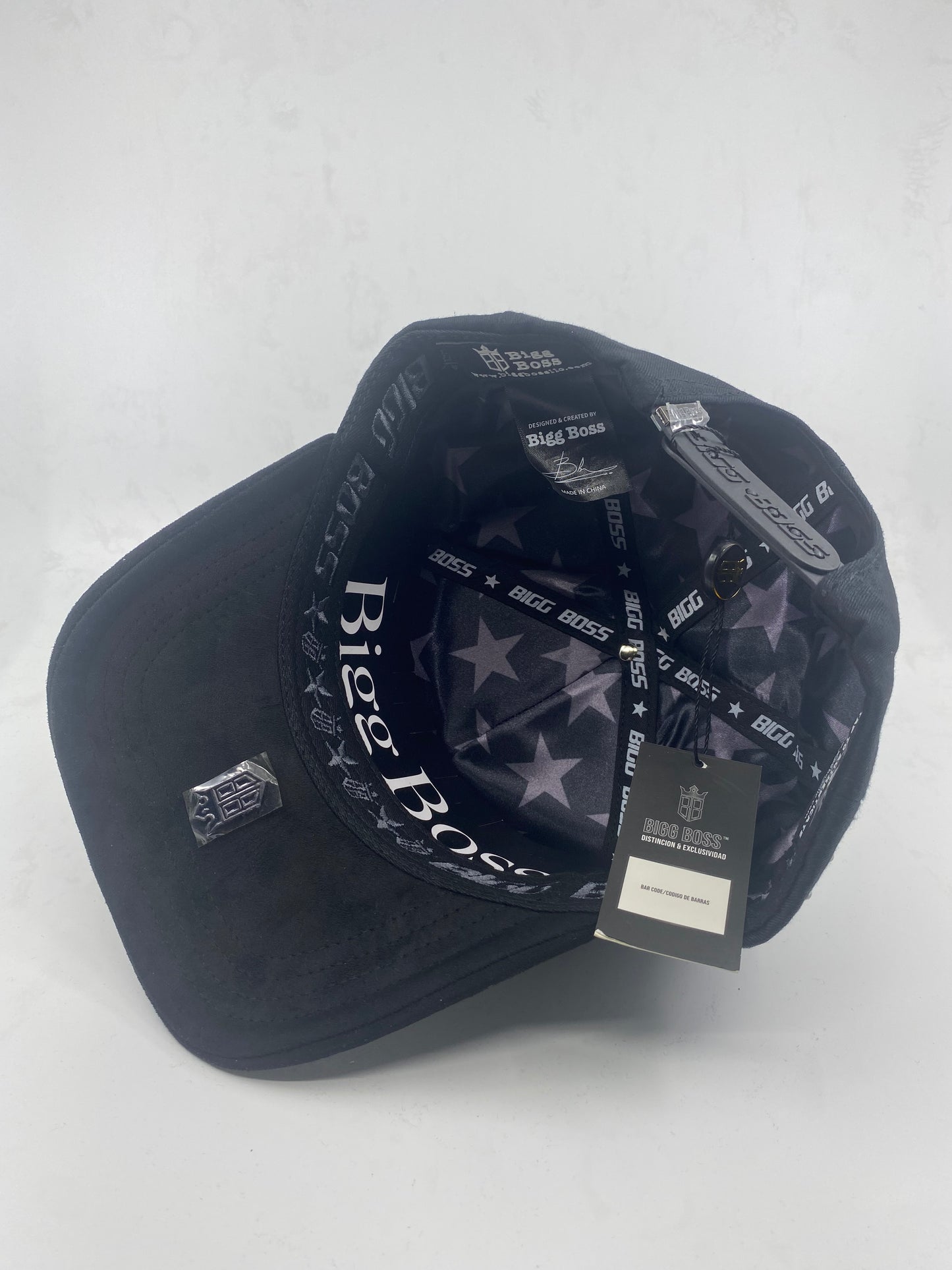 “Amiri total black”