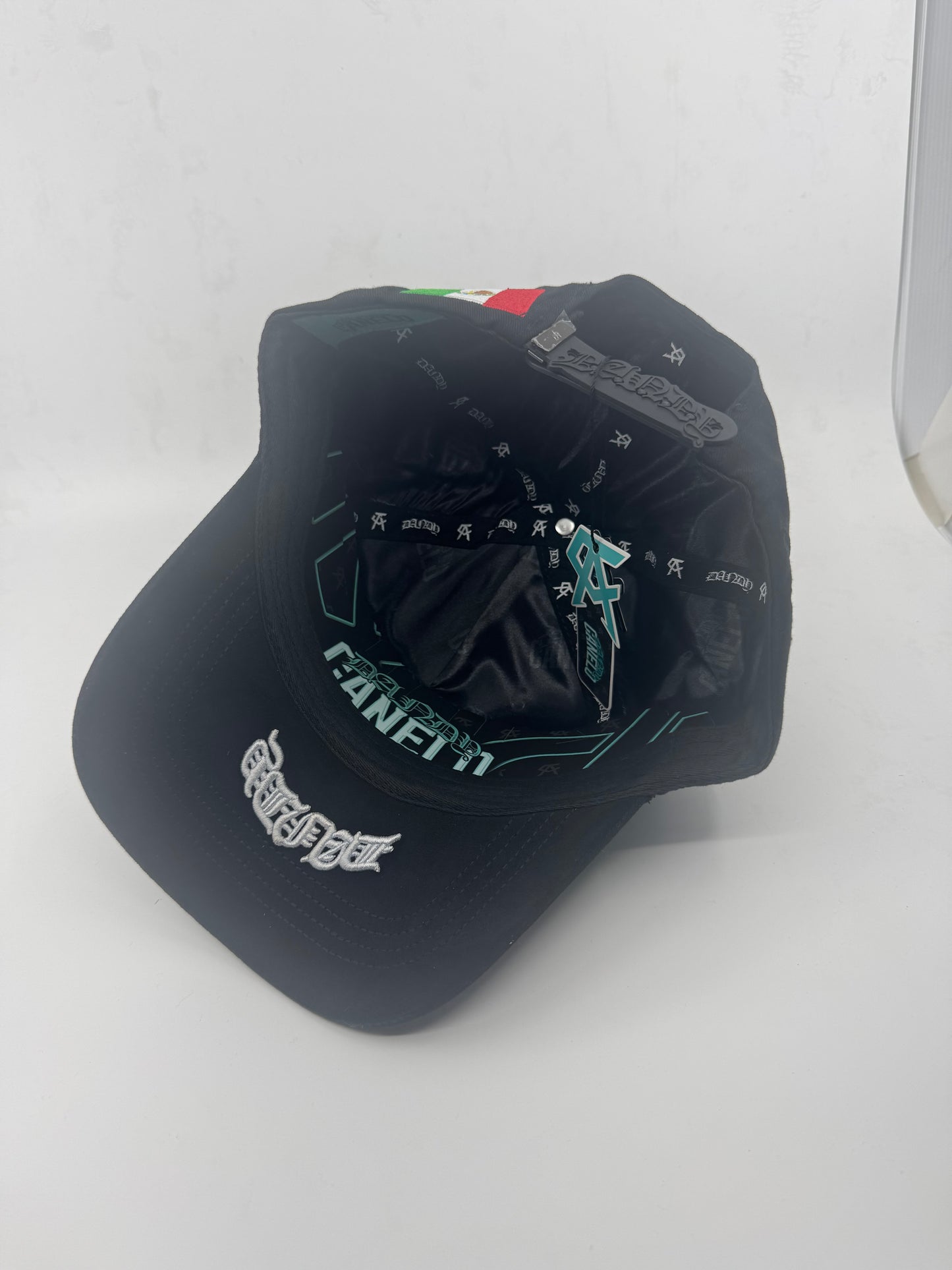 Dandy hats undisputed