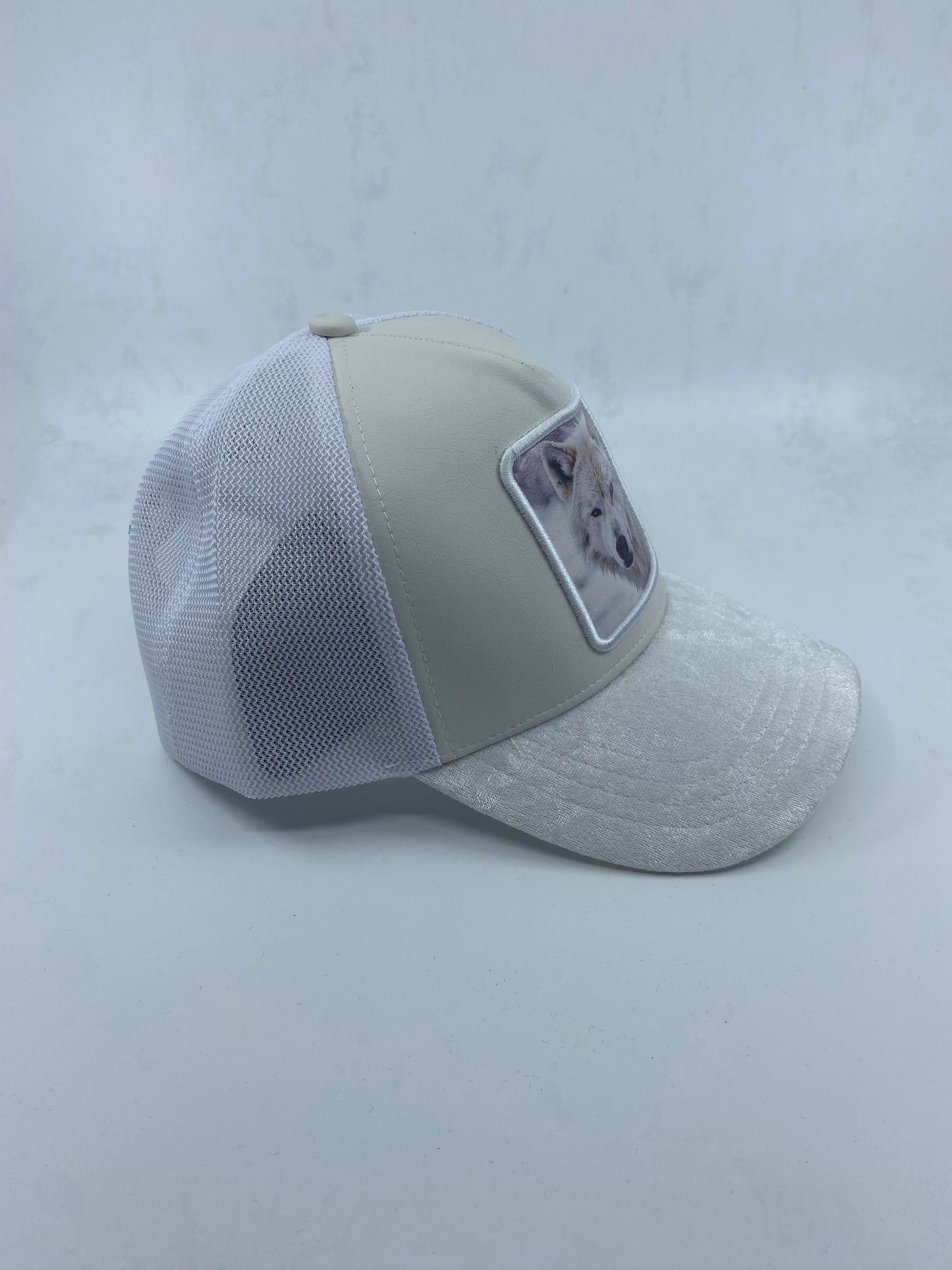 Black Ángel “Lobo blanco”