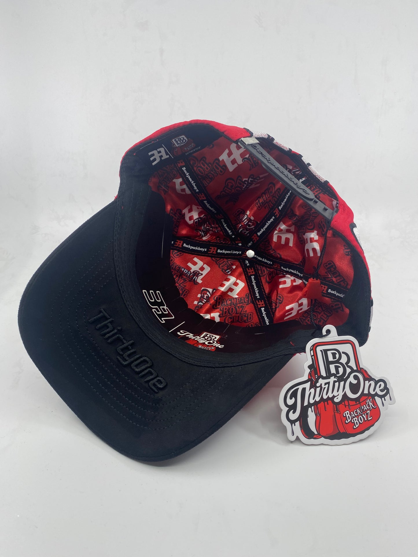 31 “ Backpack boys árabe”